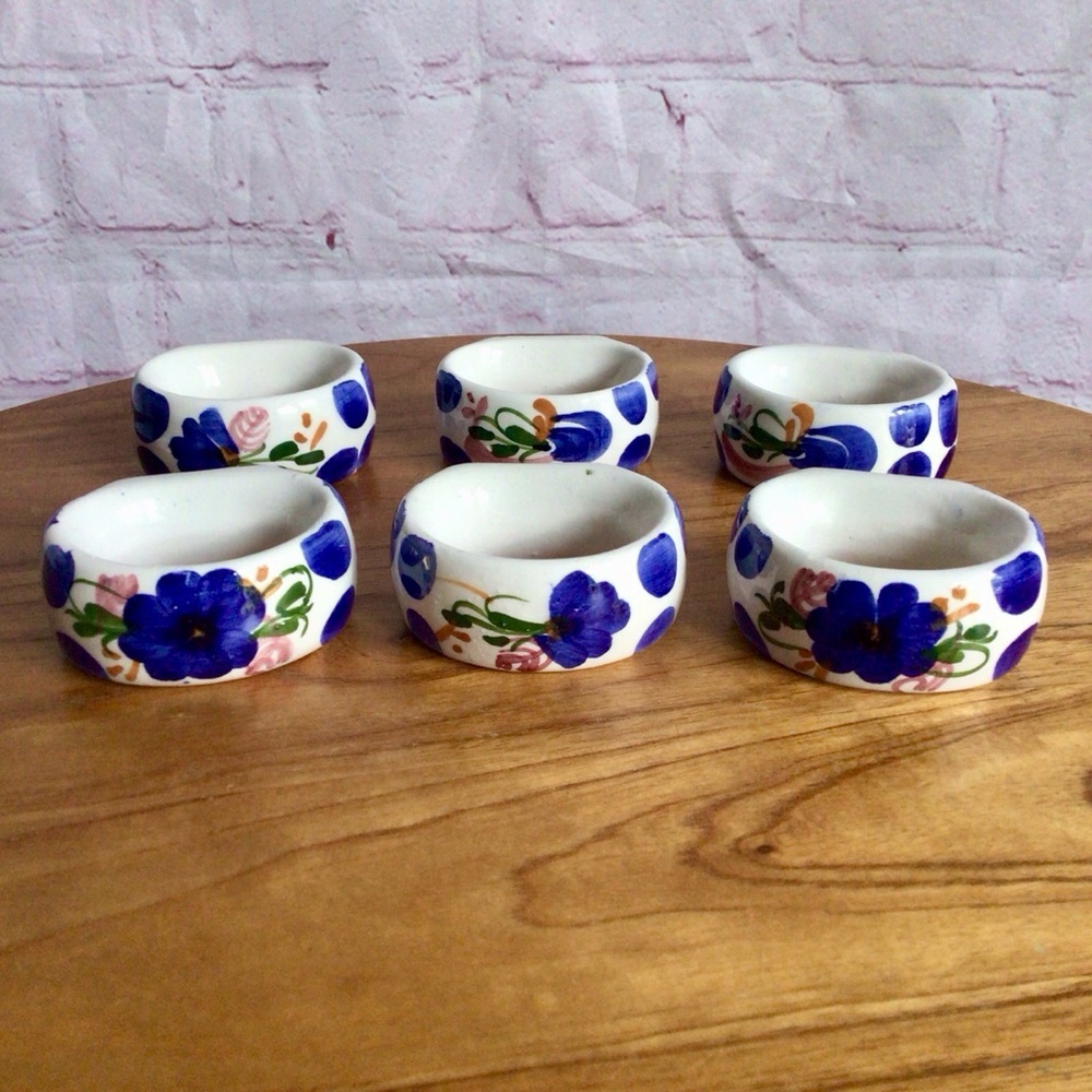 Hand Painted Blue and White Floral Ceramic Napkin Rings - Set of 6 - Picture 1 of 10